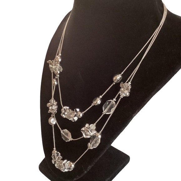 🪷 NWT Chico’s Silver Multi-Layer Necklace - Picture 4 of 5